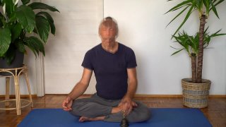 Légzés a tudat elnyugtatására a Bud-do mantra segítségével